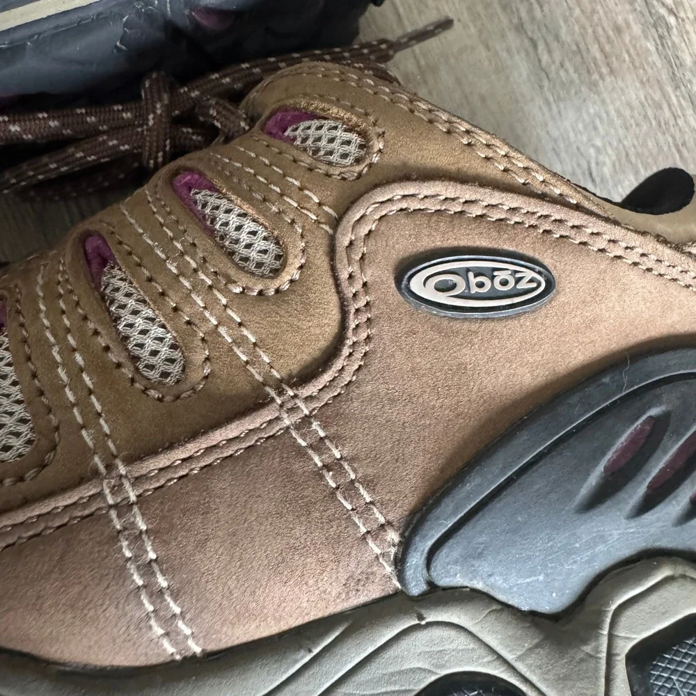 Oboz Sawtooth II Low B-DRY Waterproof Hiking Shoes Brown Purple Womens 8.5